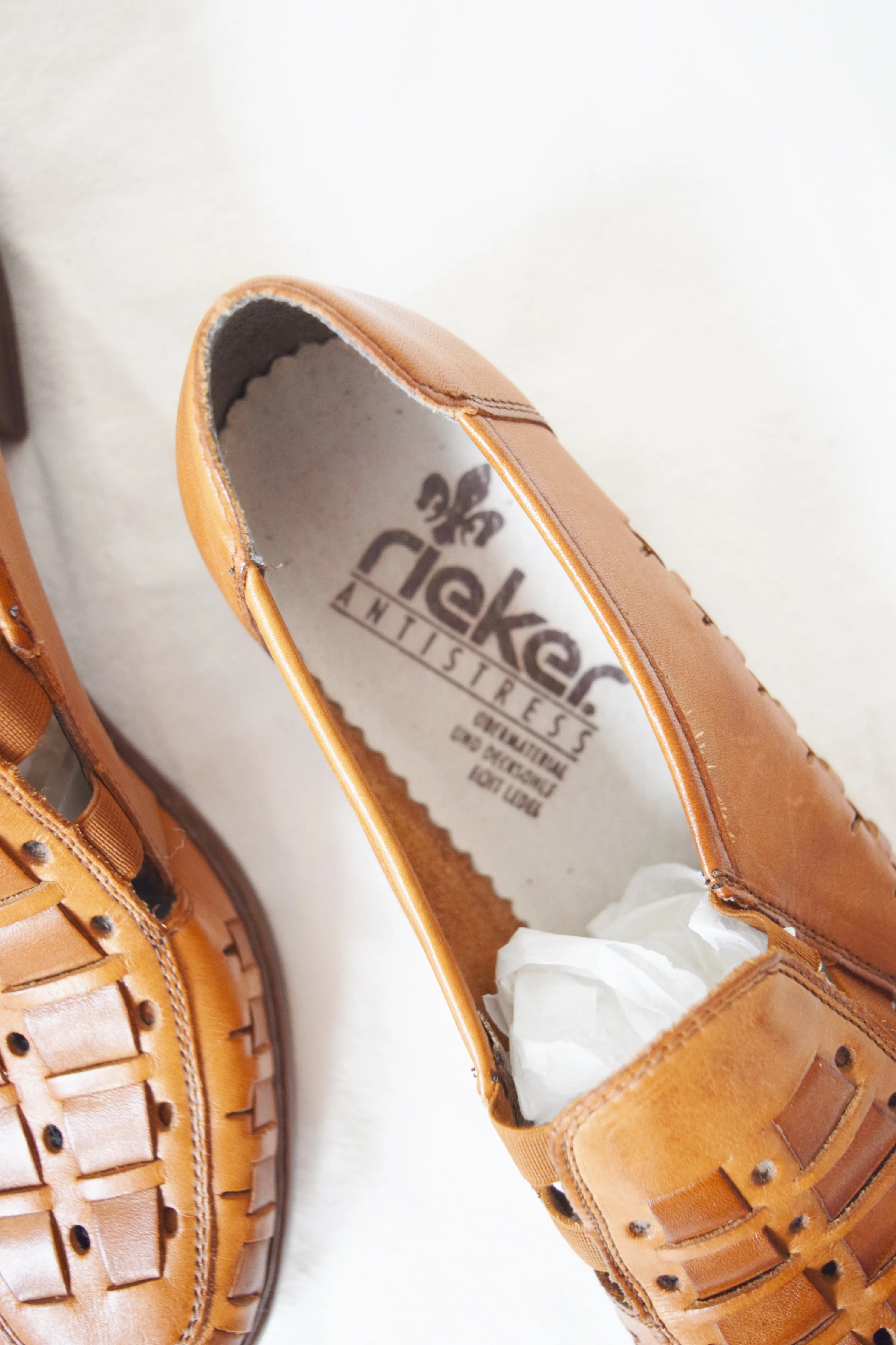 1970s Woven Leather Slip On Mules | US 9