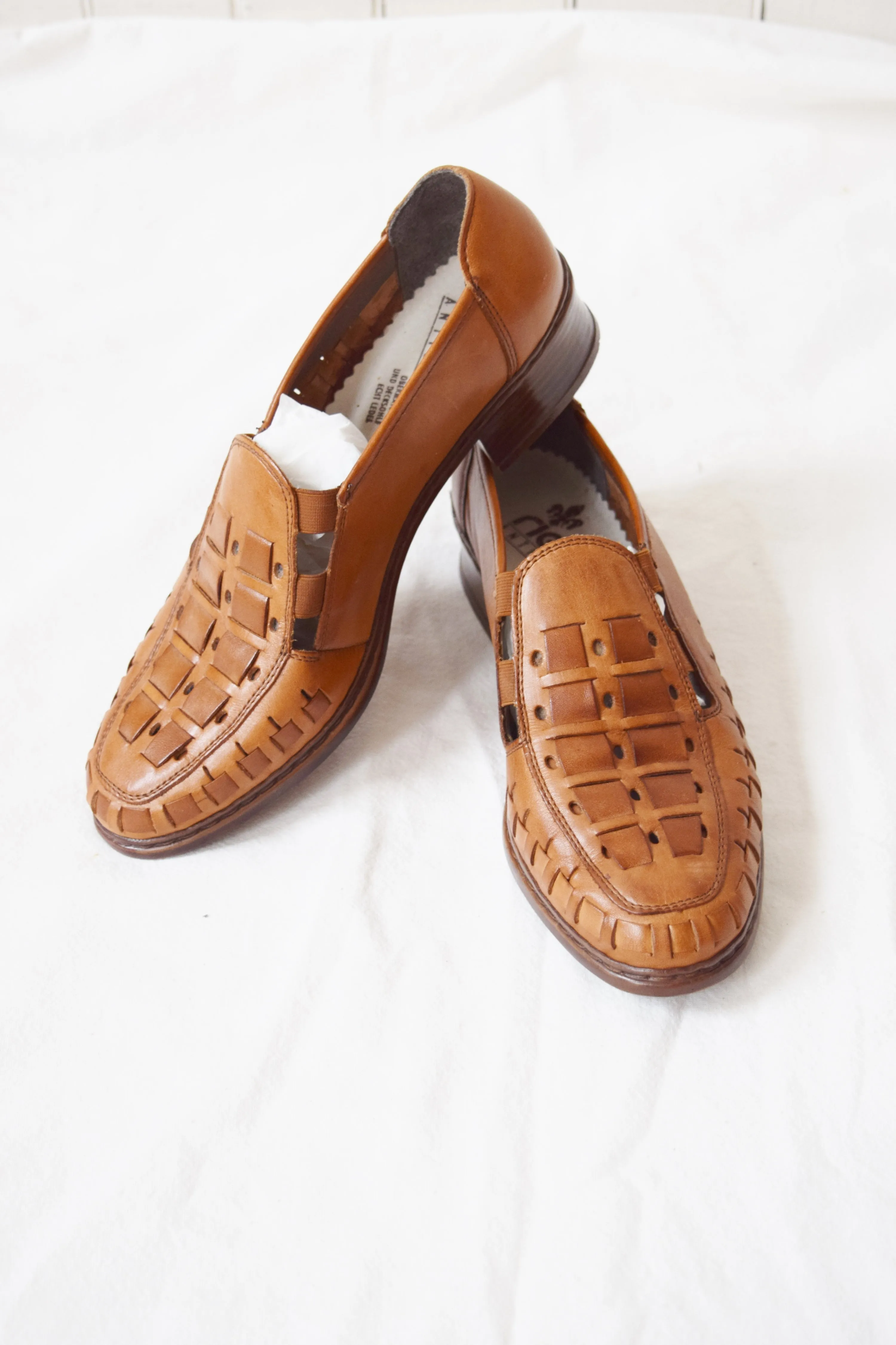 1970s Woven Leather Slip On Mules | US 9