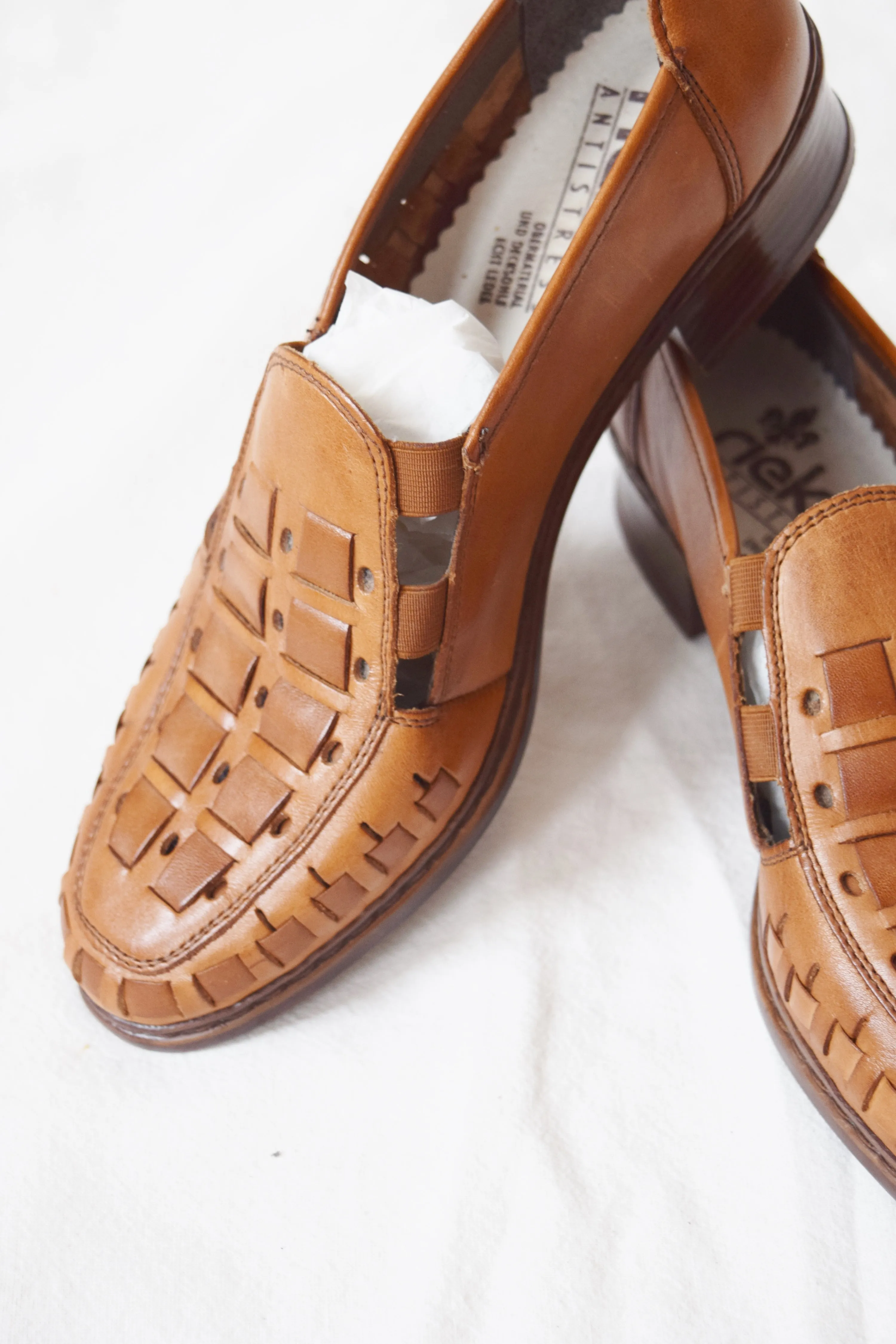 1970s Woven Leather Slip On Mules | US 9