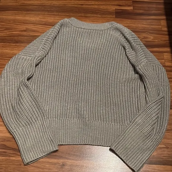 ABERCROMBIESLOUCHY V-Neck Sweater