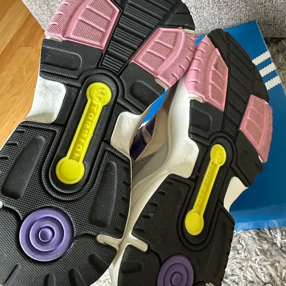 Adidas Retrophy great condition