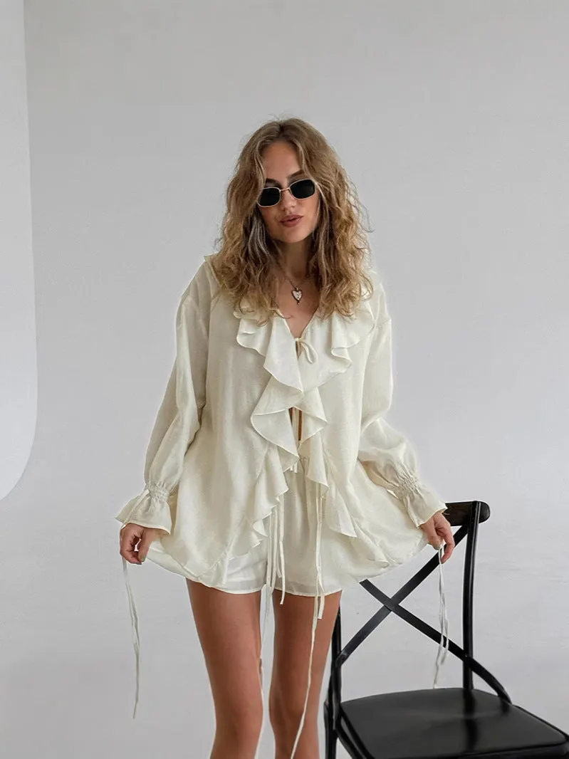Chic Ruffled Lace-Up Blouse and Pocket Shorts Casual Two-Piece Set