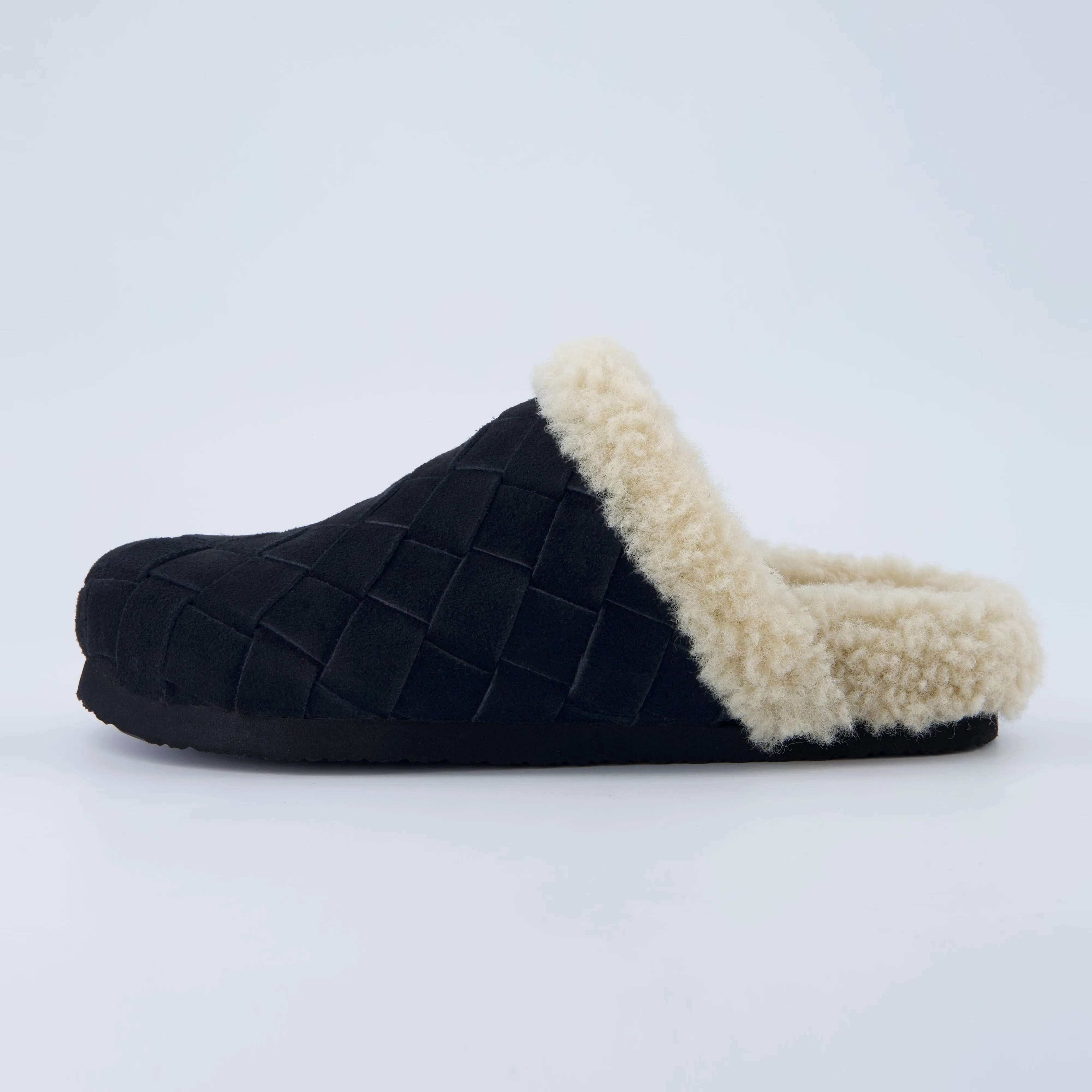 Cliche Suede Slipper
