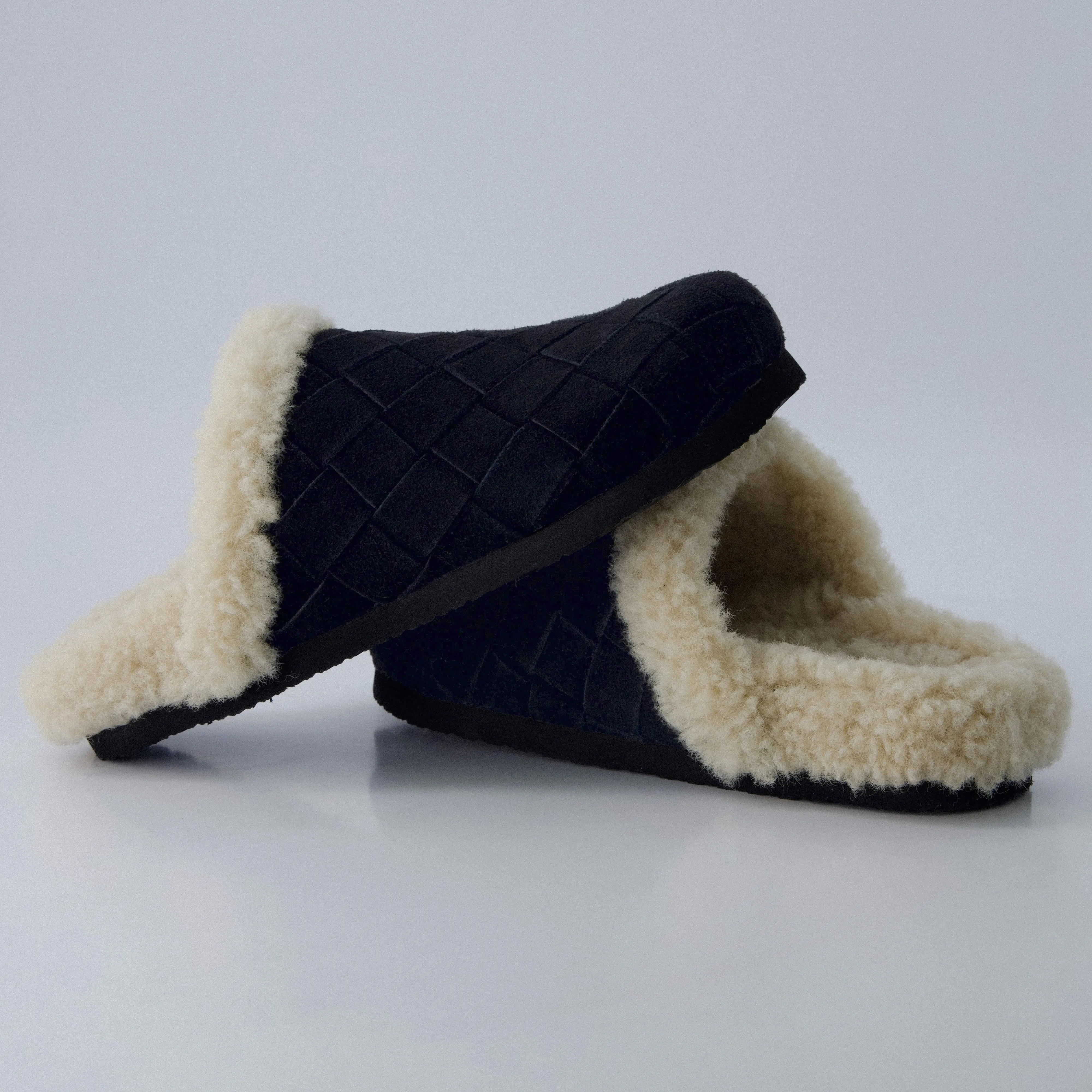 Cliche Suede Slipper