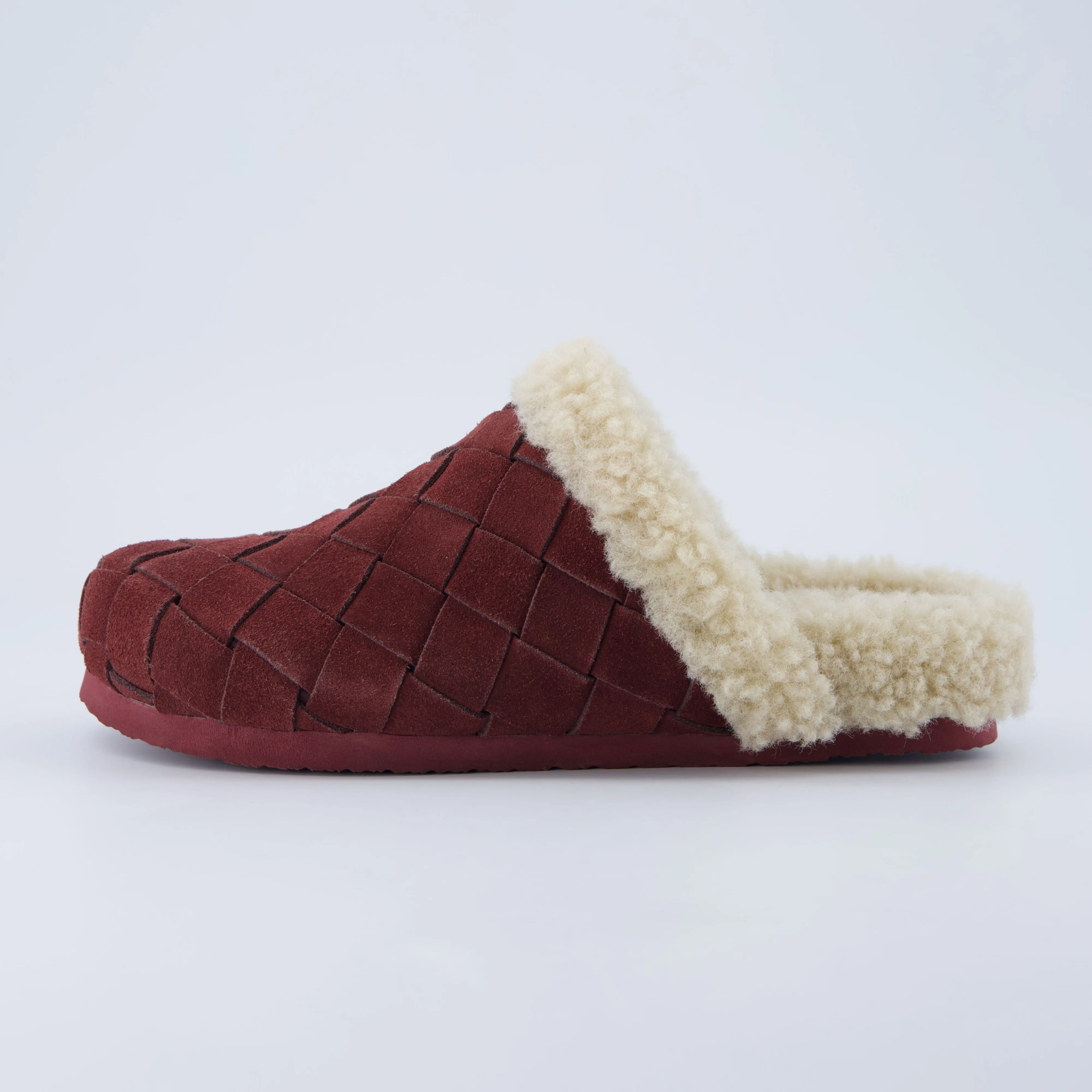 Cliche Suede Slipper