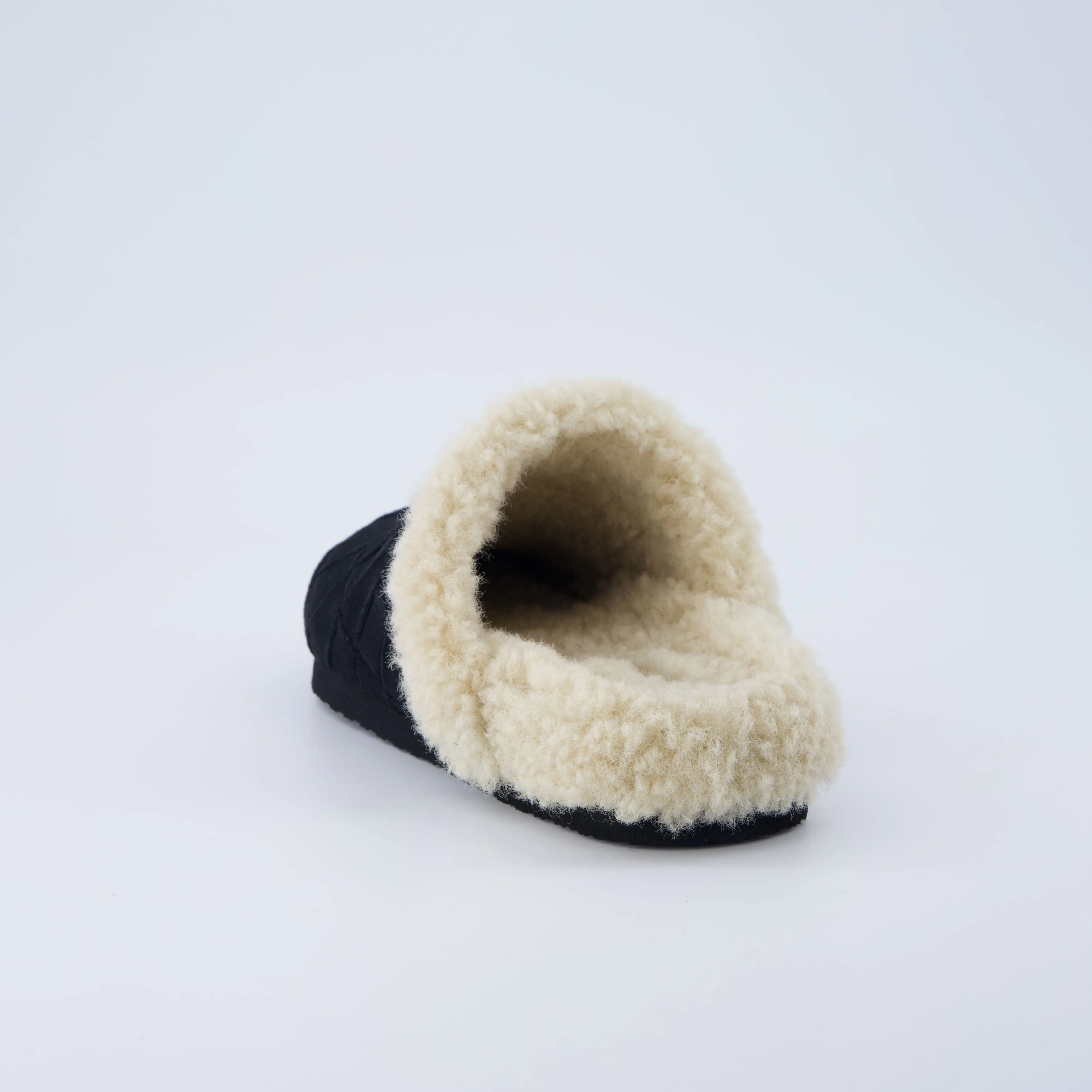Cliche Suede Slipper