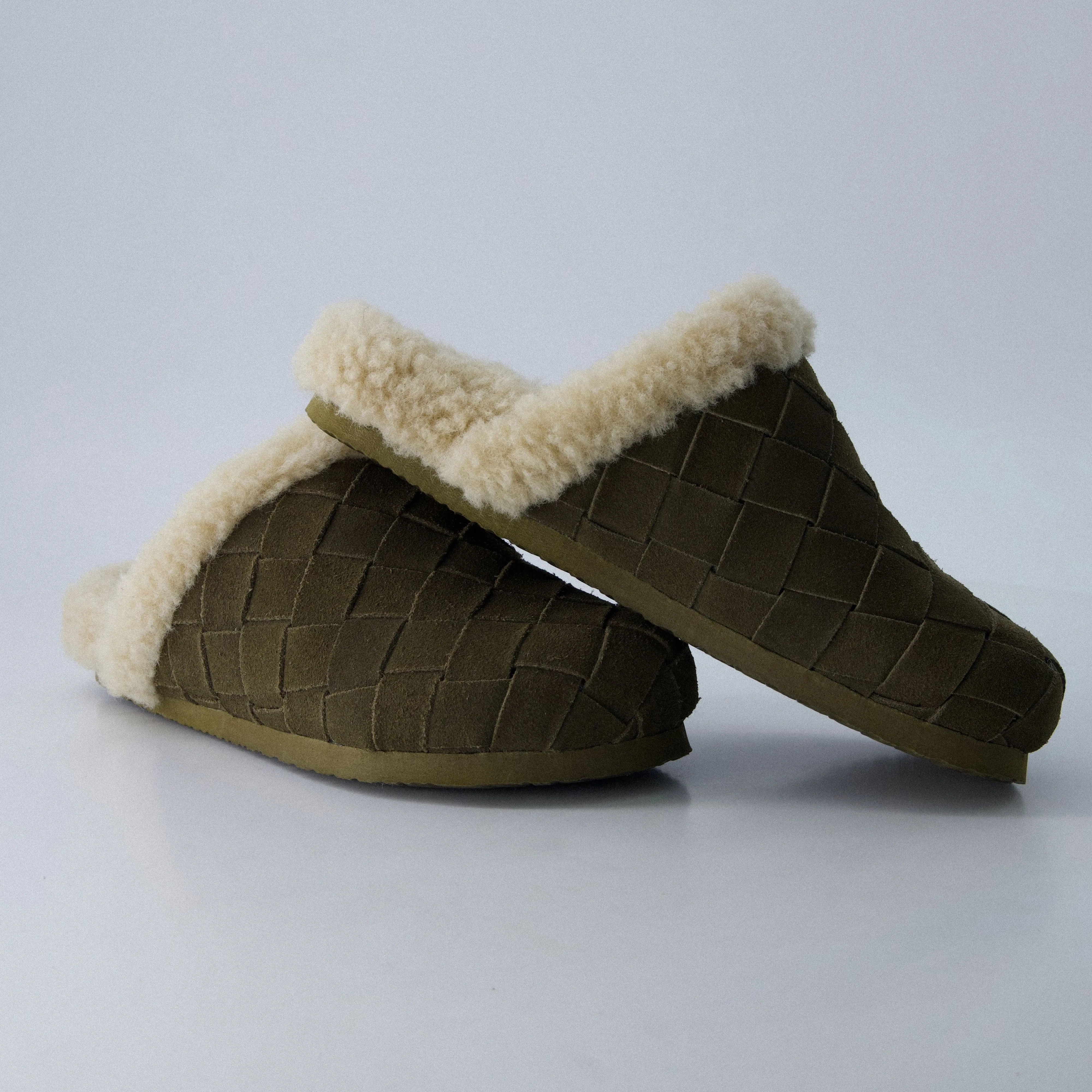 Cliche Suede Slipper