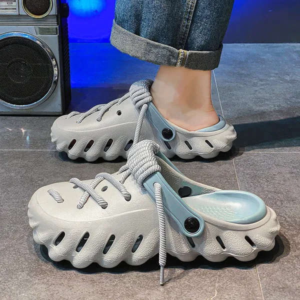 COREKNOT™ Clogs