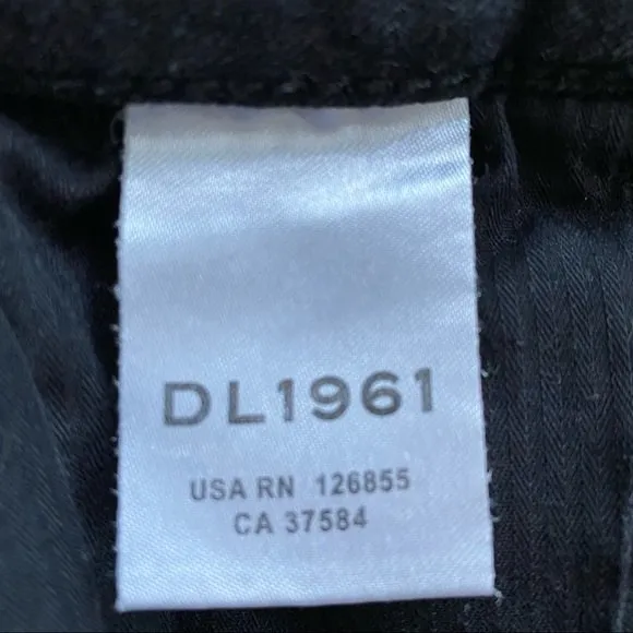 DL1961 Farrow Cropped High Rise Skinny in Montgomery Size 26