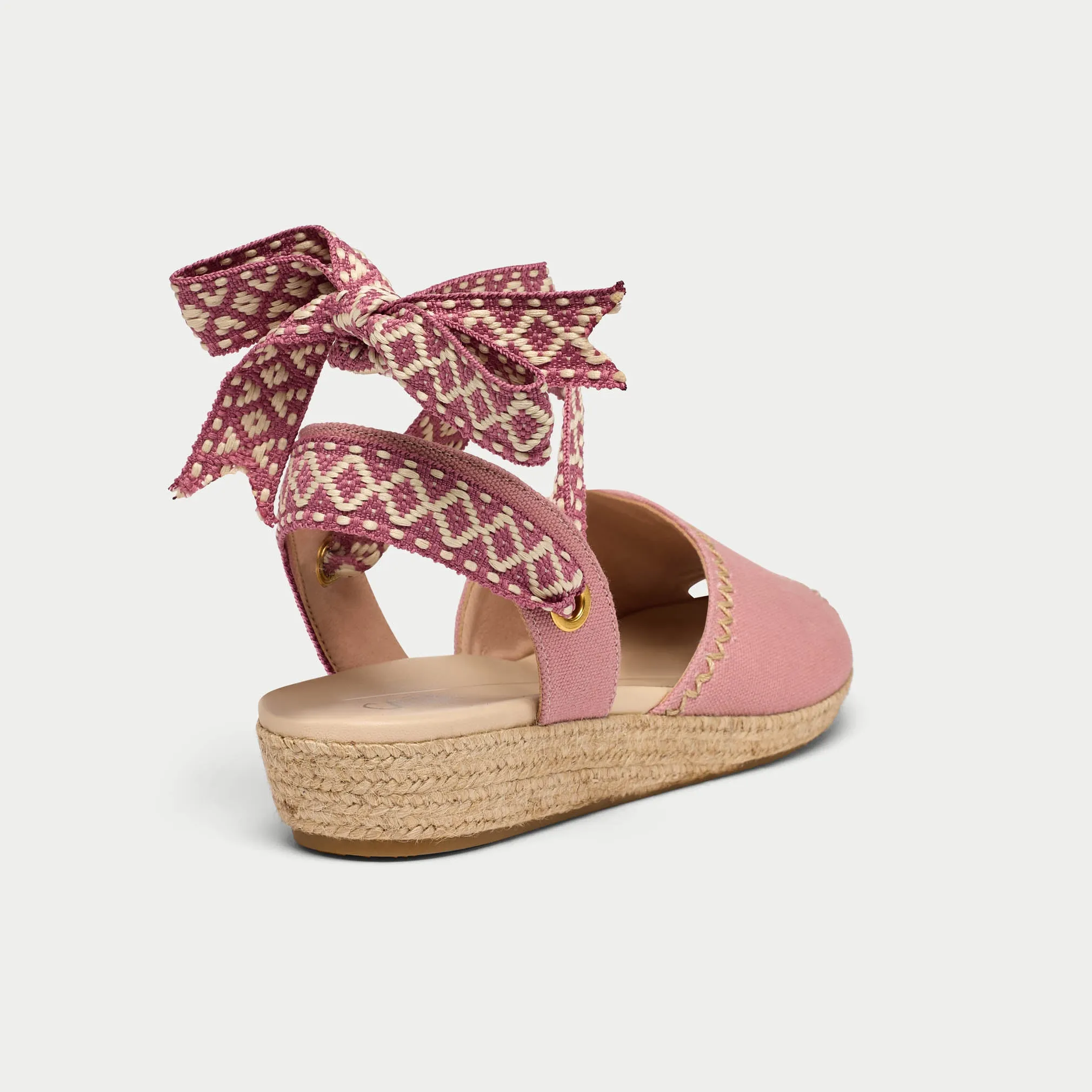Evelyn - Rose Canvas