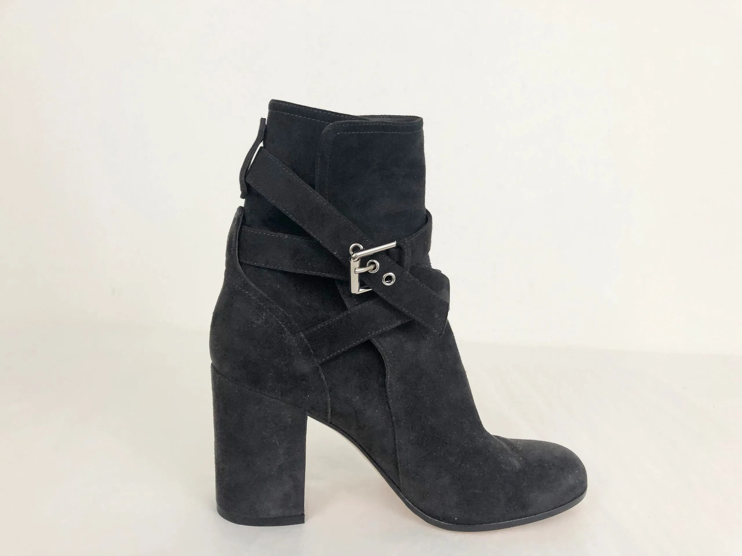 Gianvito Rossi Suede Buckle Boots Size 38 It (8 Us)
