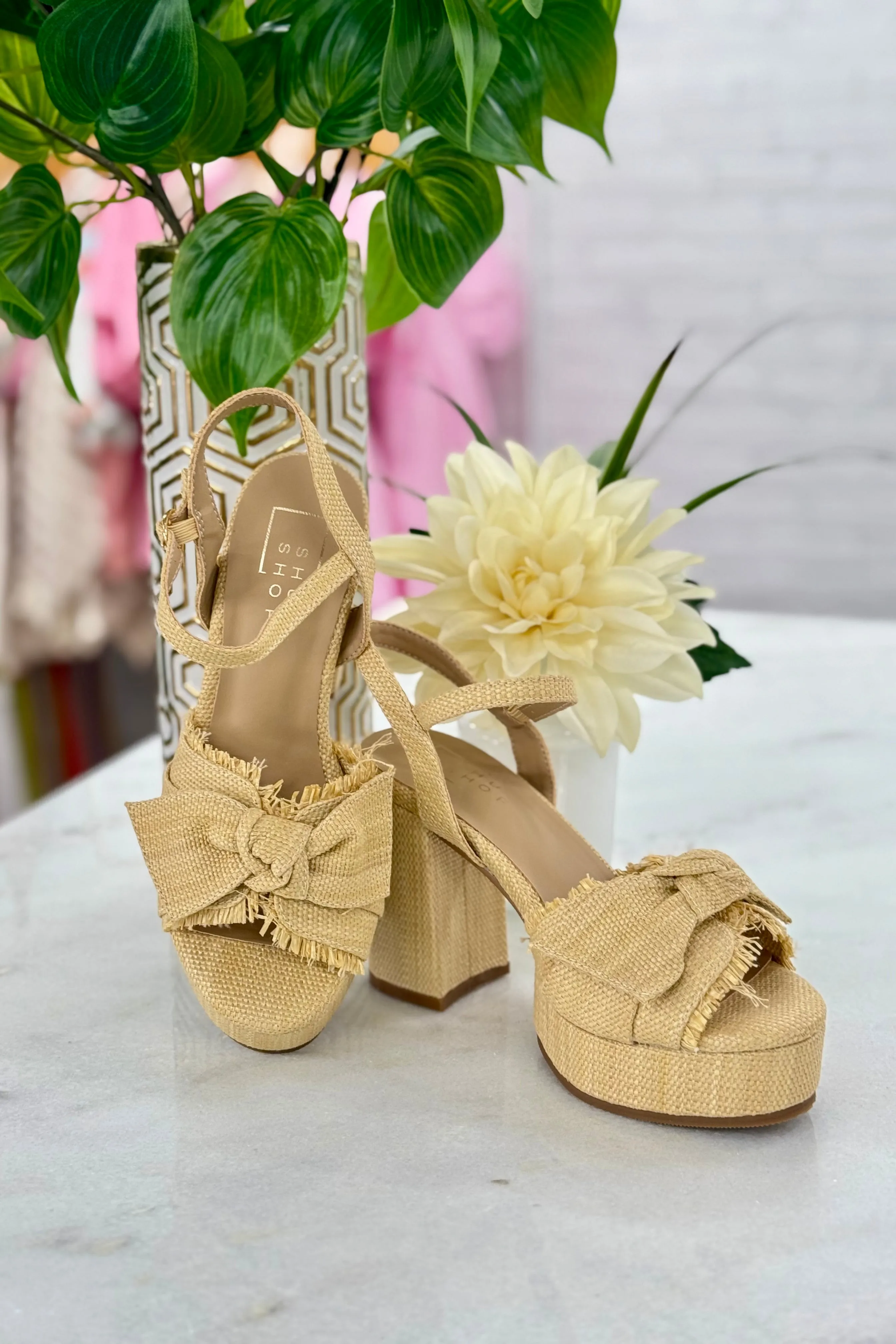 Hollywood Natural Bow Wedge Sandal