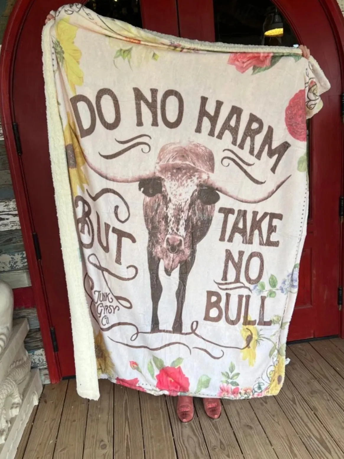 JG Sherpa Throw Blankets