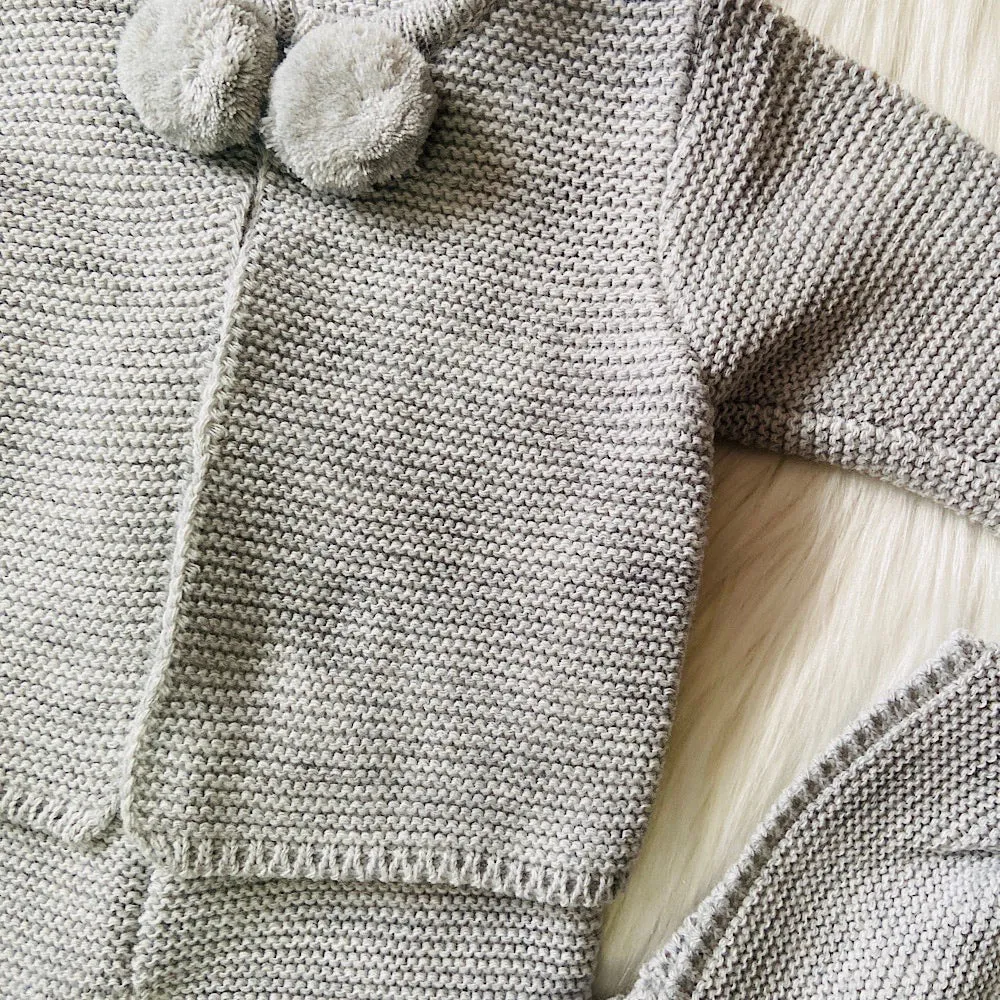 Knitted 3 piece Pom set (grey)