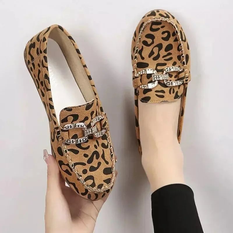 Leopard moccasin for women