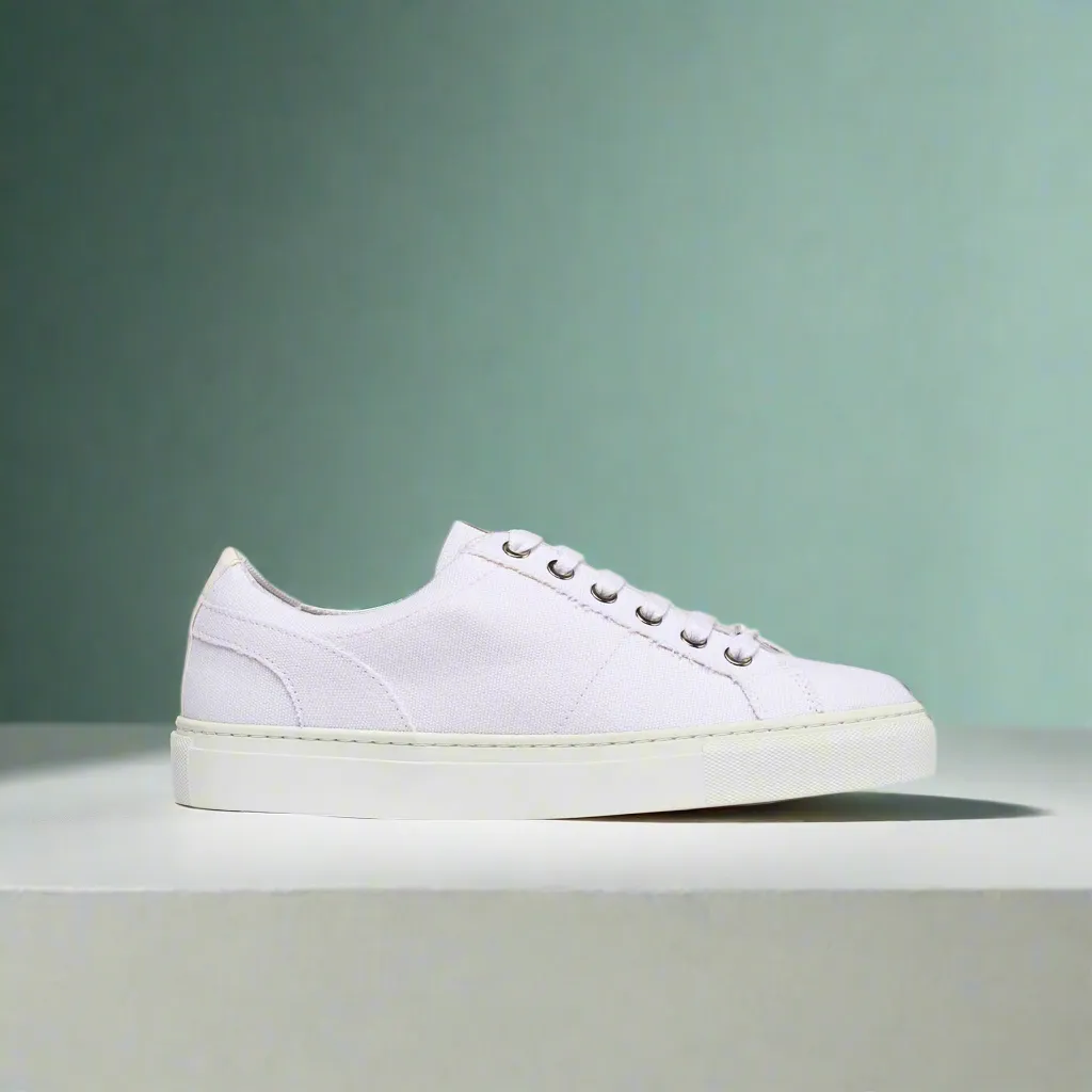 Luna Vegan - White