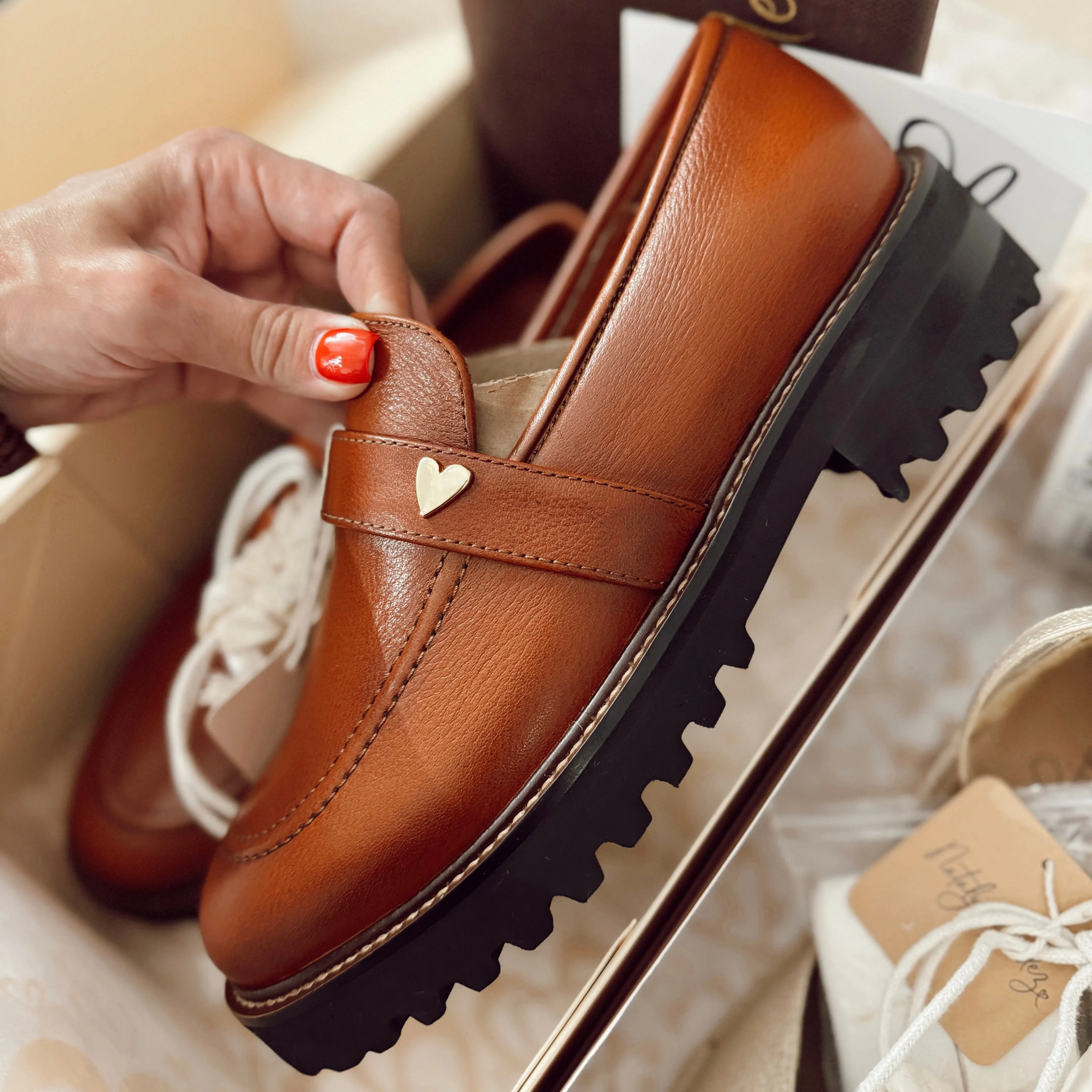 Monique Loafers - Camel [ NO RETURN - NO EXCHANGE ]