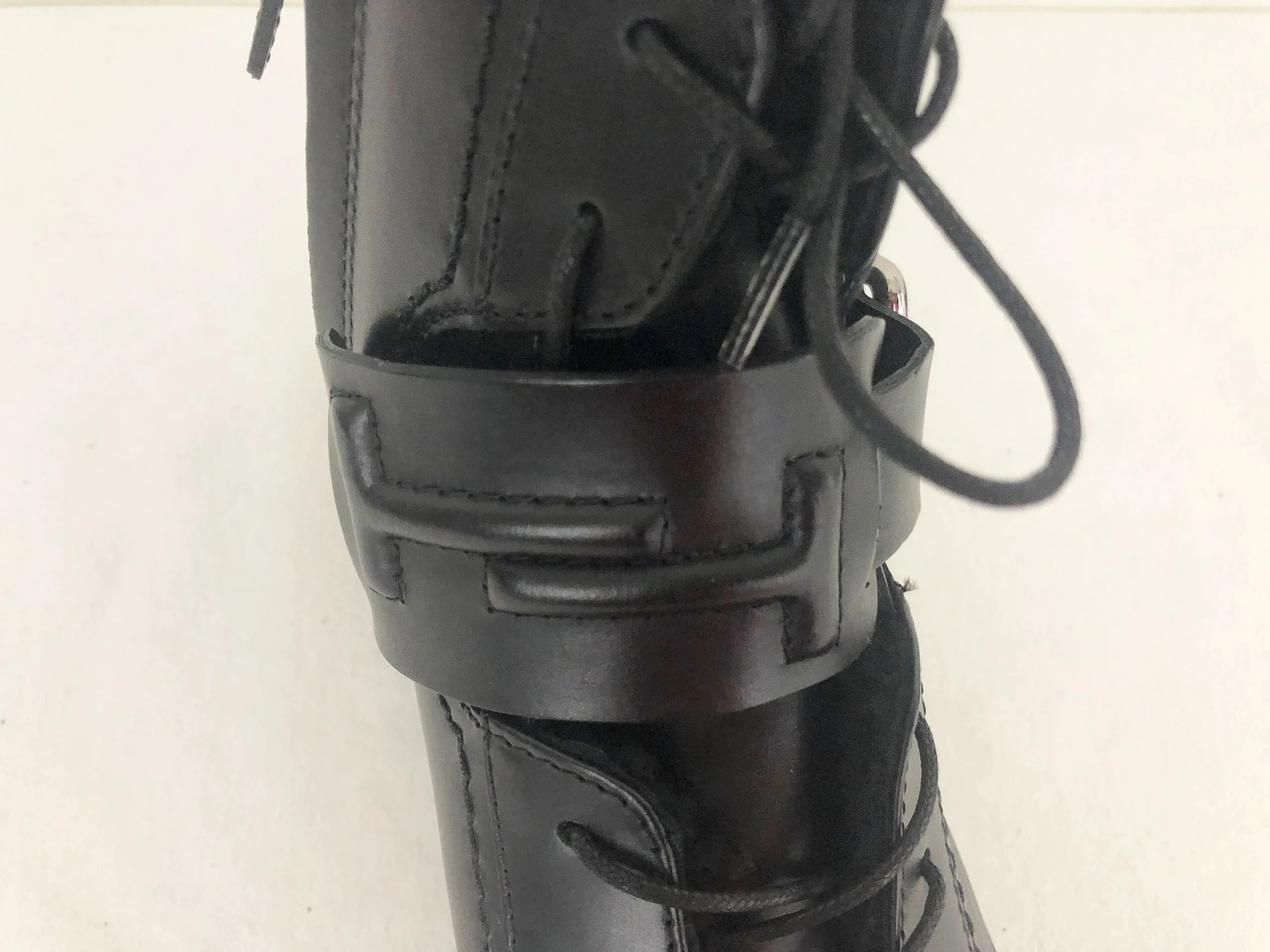 NEW Tod's With Sherpa Boots Size 7