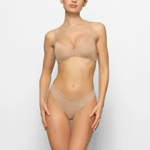 NWOT Skims Wireless Form Push-Up Plunge Bra Lightly Lined Intimate Nude Clay 34D