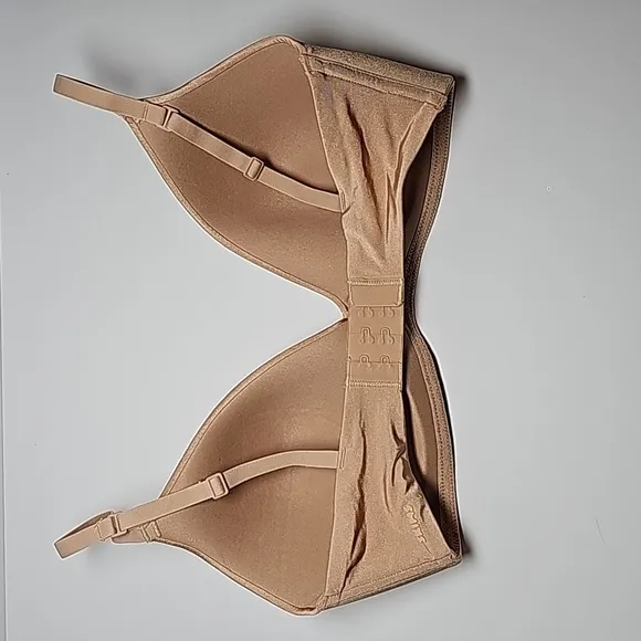 NWOT Skims Wireless Form Push-Up Plunge Bra Lightly Lined Intimate Nude Clay 34D