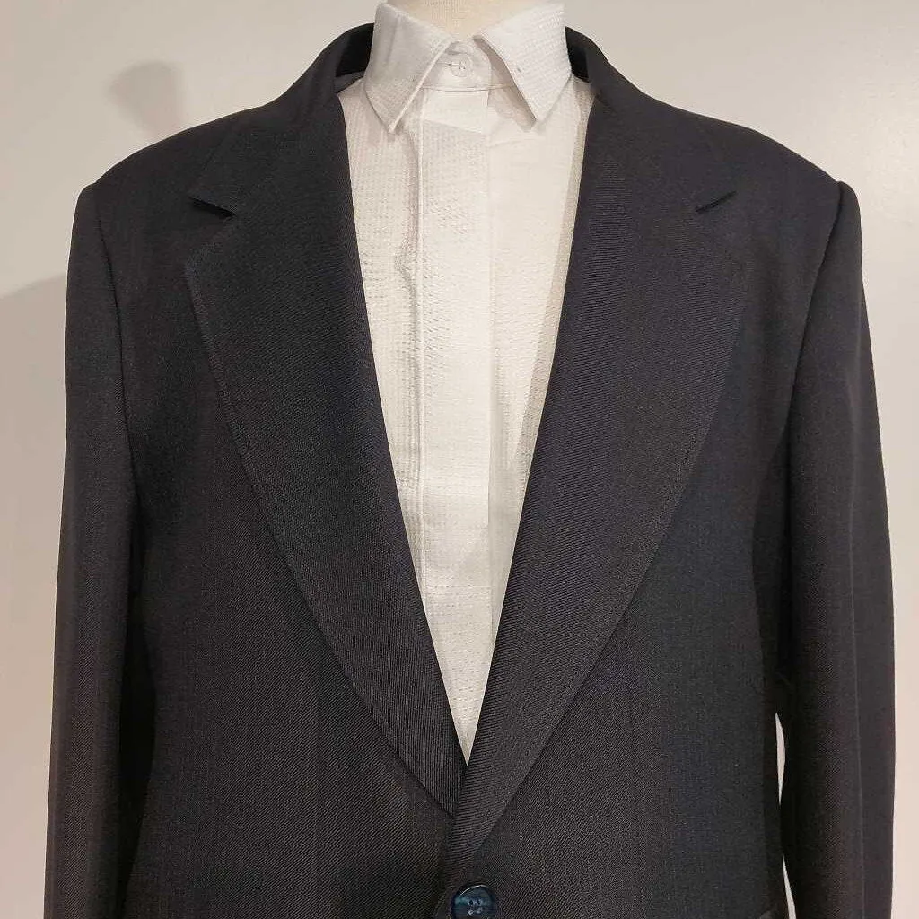 Reed Hill Navy Pinstripe Mens Three Piece Poly Suit