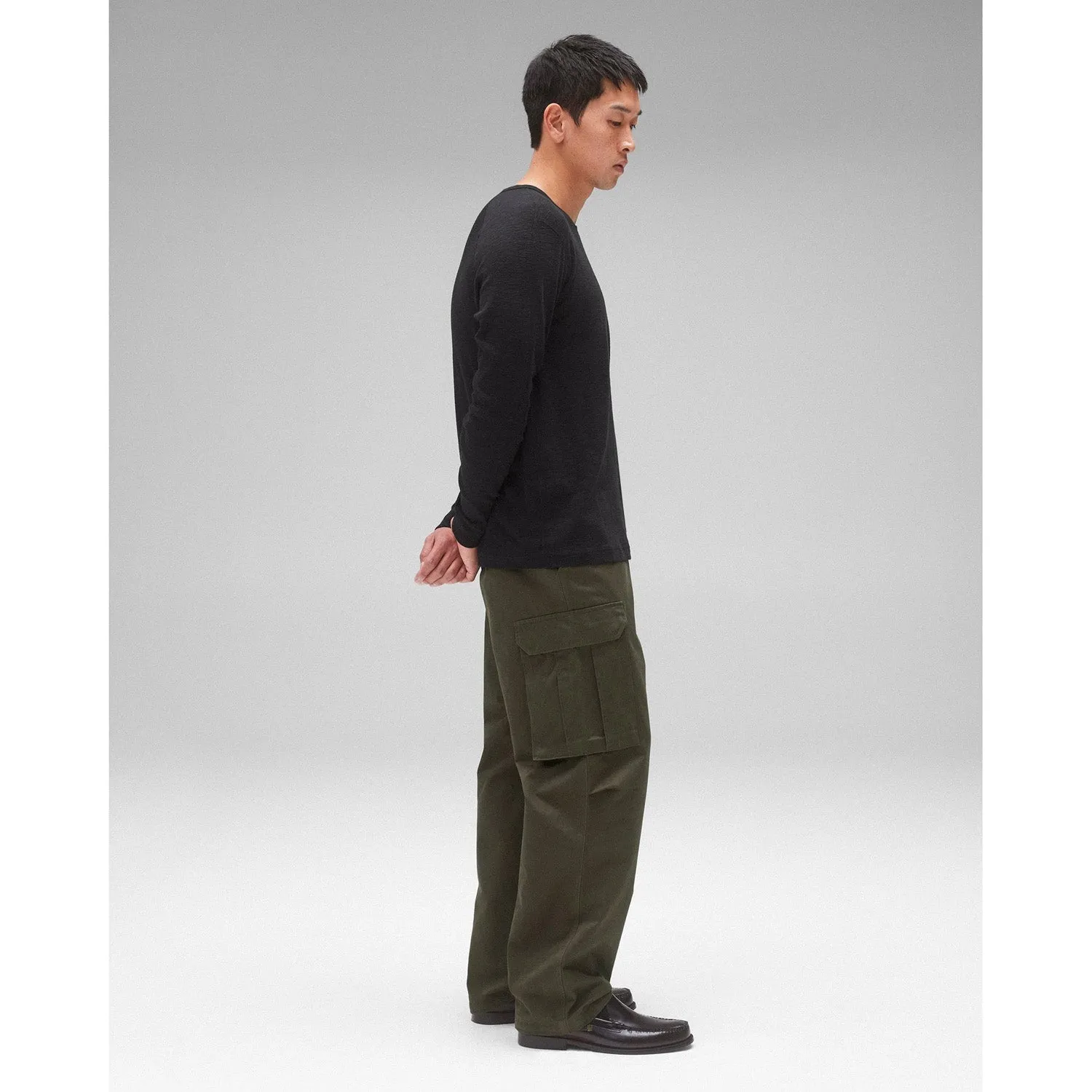 Reigning Champ Men Woven Cotton Chino Keeper Pant Dark Olive