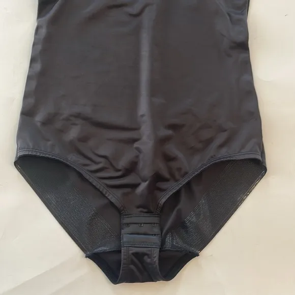 TC Bodysuit Firm Control Black Size Large NWT