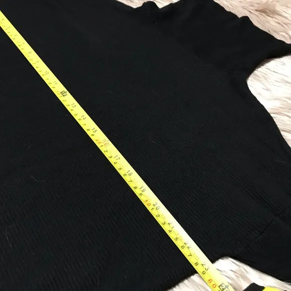 TTAHARI size XL
