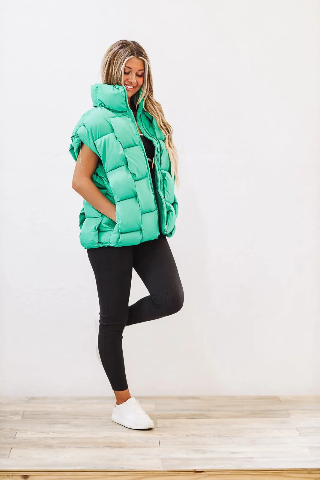 Woven Checks Puffer Vest - Kelly Green